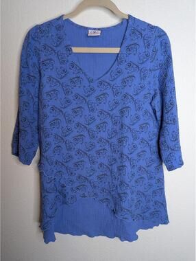 CMC Color Me Cotton Blue Artsy Print Blouse Womens Small Made in USA Lightweight